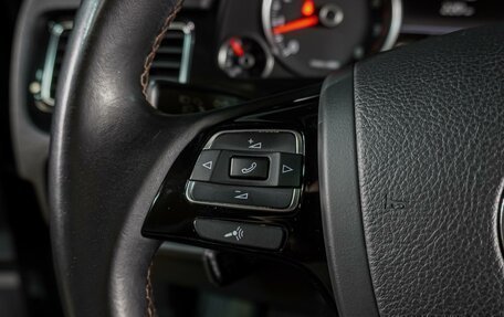 Volkswagen Touareg III, 2013 год, 2 249 000 рублей, 20 фотография