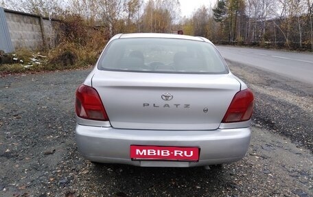 Toyota Platz, 2001 год, 255 000 рублей, 6 фотография