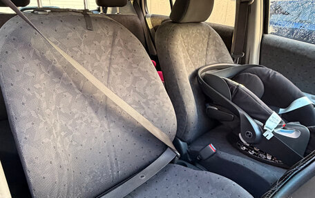 Toyota Vitz, 2009 год, 365 000 рублей, 8 фотография
