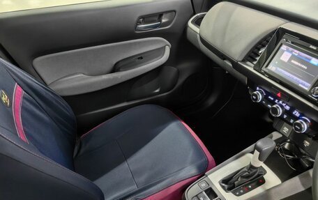 Honda Fit, 2021 год, 1 800 000 рублей, 13 фотография