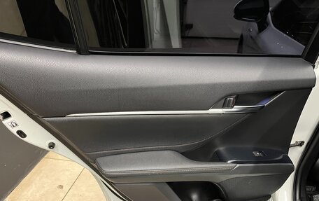 Toyota Camry, 2017 год, 2 490 000 рублей, 11 фотография