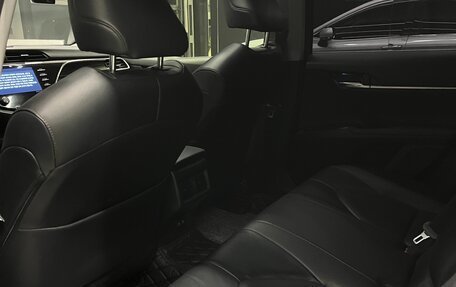 Toyota Camry, 2017 год, 2 490 000 рублей, 12 фотография