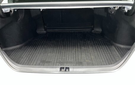 Toyota Camry, 2017 год, 2 490 000 рублей, 14 фотография