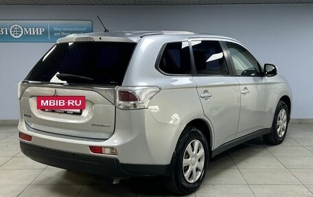 Mitsubishi Outlander III рестайлинг 3, 2013 год, 1 110 000 рублей, 7 фотография