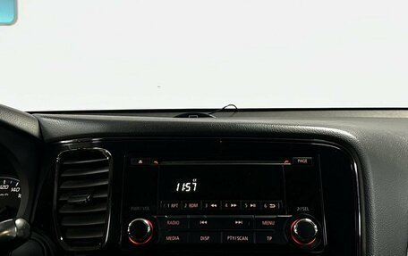 Mitsubishi Outlander III рестайлинг 3, 2013 год, 1 110 000 рублей, 15 фотография