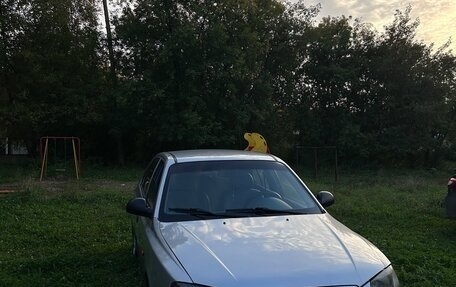 Hyundai Accent II, 2005 год, 190 000 рублей, 2 фотография