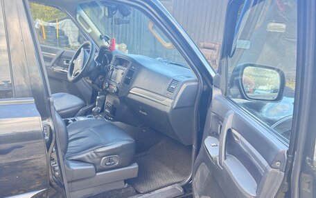 Mitsubishi Pajero IV, 2012 год, 2 300 000 рублей, 5 фотография
