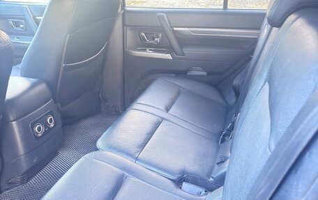Mitsubishi Pajero IV, 2012 год, 2 300 000 рублей, 7 фотография
