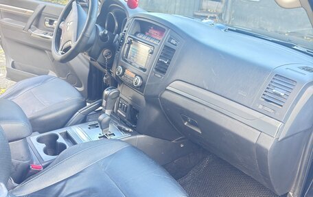 Mitsubishi Pajero IV, 2012 год, 2 300 000 рублей, 15 фотография