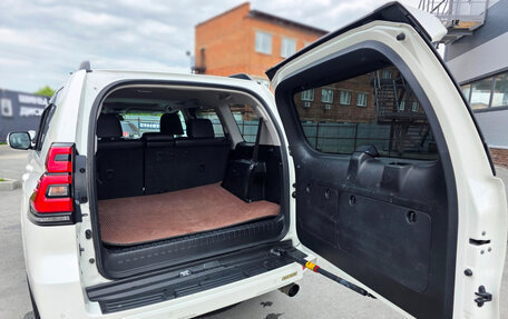 Toyota Land Cruiser Prado 150 рестайлинг 2, 2018 год, 3 950 000 рублей, 9 фотография
