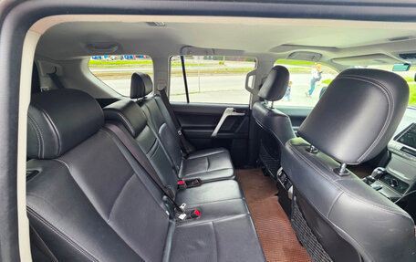 Toyota Land Cruiser Prado 150 рестайлинг 2, 2018 год, 3 950 000 рублей, 17 фотография
