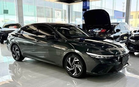 Hyundai Elantra, 2023 год, 1 315 000 рублей, 3 фотография