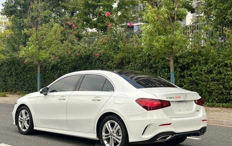 Mercedes-Benz A-Класс, 2023 год, 2 000 001 рублей, 4 фотография