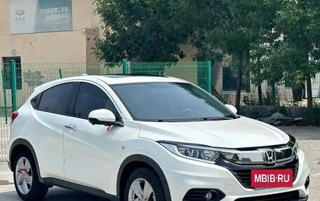 Honda Vezel, 2020 год, 1 560 000 рублей, 5 фотография