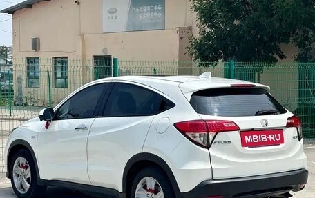 Honda Vezel, 2020 год, 1 560 000 рублей, 6 фотография