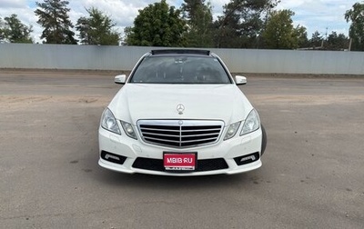 Mercedes-Benz E-Класс, 2011 год, 2 000 000 рублей, 1 фотография