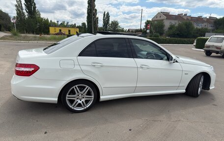 Mercedes-Benz E-Класс, 2011 год, 2 000 000 рублей, 10 фотография
