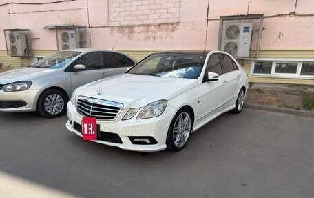 Mercedes-Benz E-Класс, 2011 год, 2 000 000 рублей, 7 фотография