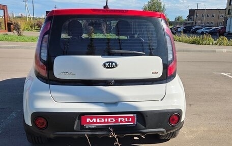 KIA Soul II рестайлинг, 2017 год, 1 490 000 рублей, 7 фотография