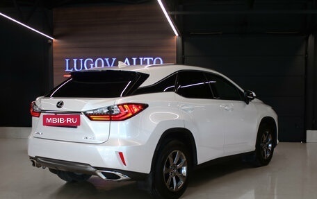 Lexus RX IV рестайлинг, 2019 год, 4 500 000 рублей, 5 фотография