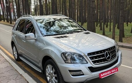 Mercedes-Benz M-Класс, 2010 год, 1 750 000 рублей, 2 фотография