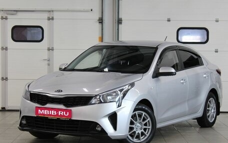 KIA Rio IV, 2021 год, 1 057 000 рублей, 1 фотография