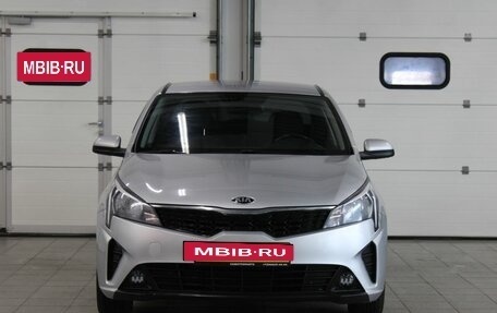 KIA Rio IV, 2021 год, 1 057 000 рублей, 2 фотография