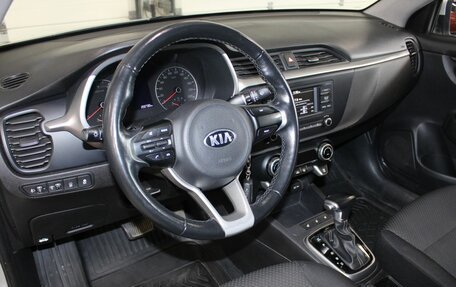 KIA Rio IV, 2021 год, 1 057 000 рублей, 9 фотография