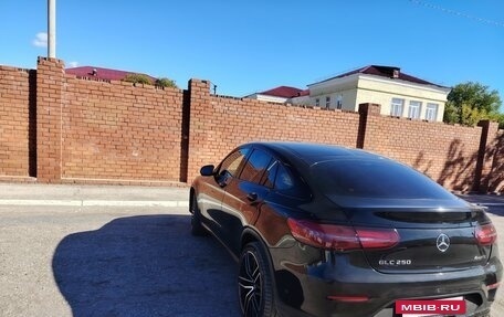 Mercedes-Benz GLC, 2019 год, 3 555 000 рублей, 2 фотография