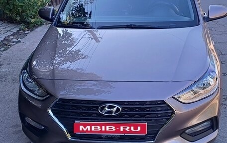 Hyundai Solaris II рестайлинг, 2019 год, 1 650 000 рублей, 1 фотография