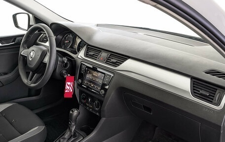 Skoda Rapid I, 2019 год, 1 349 000 рублей, 13 фотография