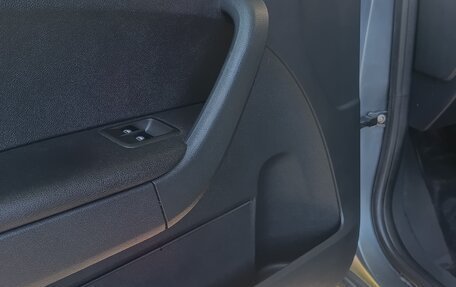 Skoda Yeti I рестайлинг, 2012 год, 695 000 рублей, 29 фотография