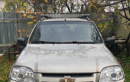 Chevrolet Niva I рестайлинг, 2012 год, 550 000 рублей, 1 фотография