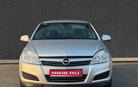 Opel Astra H, 2011 год, 390 000 рублей, 1 фотография