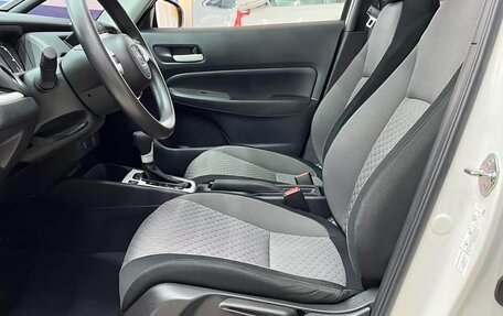 Honda Fit, 2023 год, 1 300 001 рублей, 8 фотография