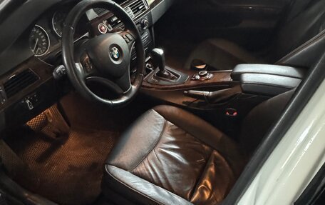 BMW 3 серия, 2010 год, 1 060 000 рублей, 4 фотография