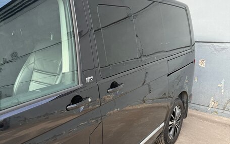 Volkswagen Multivan T6 рестайлинг, 2021 год, 7 600 000 рублей, 9 фотография