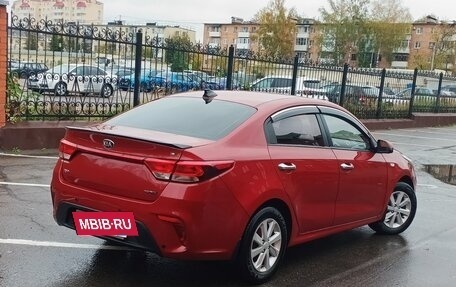 KIA Rio IV, 2017 год, 700 000 рублей, 3 фотография