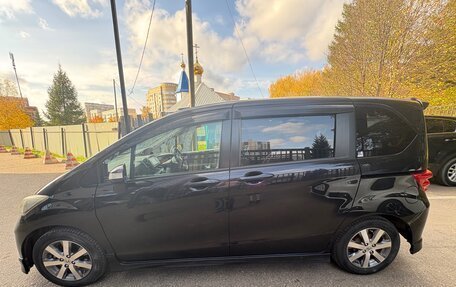 Honda Freed I, 2009 год, 990 000 рублей, 4 фотография