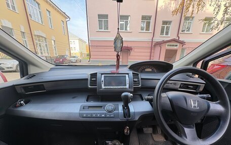 Honda Freed I, 2009 год, 990 000 рублей, 6 фотография