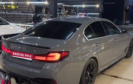 BMW 5 серия, 2022 год, 4 890 000 рублей, 4 фотография