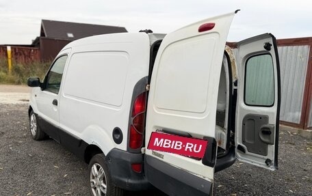 Renault Kangoo II рестайлинг, 2001 год, 290 000 рублей, 19 фотография