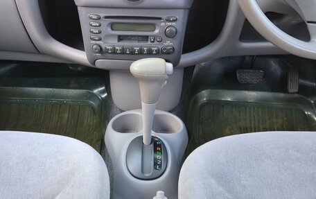 Toyota Platz, 2000 год, 395 000 рублей, 11 фотография