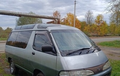 Toyota Town Ace III, 1993 год, 650 000 рублей, 1 фотография