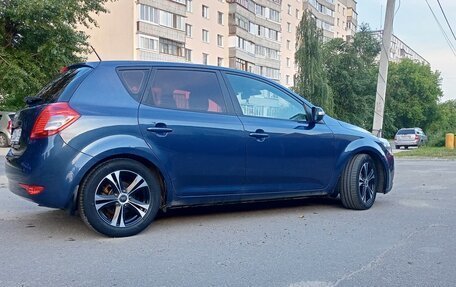 KIA cee'd I рестайлинг, 2011 год, 720 000 рублей, 3 фотография