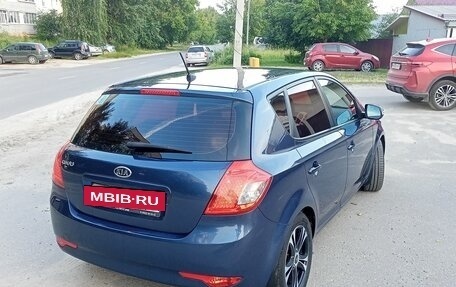KIA cee'd I рестайлинг, 2011 год, 720 000 рублей, 5 фотография