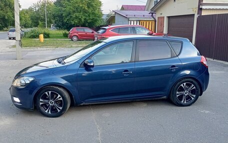 KIA cee'd I рестайлинг, 2011 год, 720 000 рублей, 12 фотография