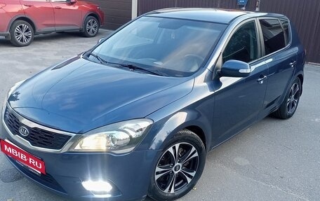 KIA cee'd I рестайлинг, 2011 год, 720 000 рублей, 10 фотография