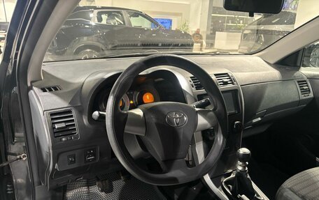 Toyota Corolla, 2013 год, 1 050 000 рублей, 17 фотография