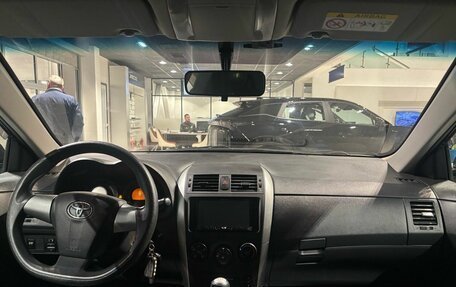 Toyota Corolla, 2013 год, 1 050 000 рублей, 24 фотография